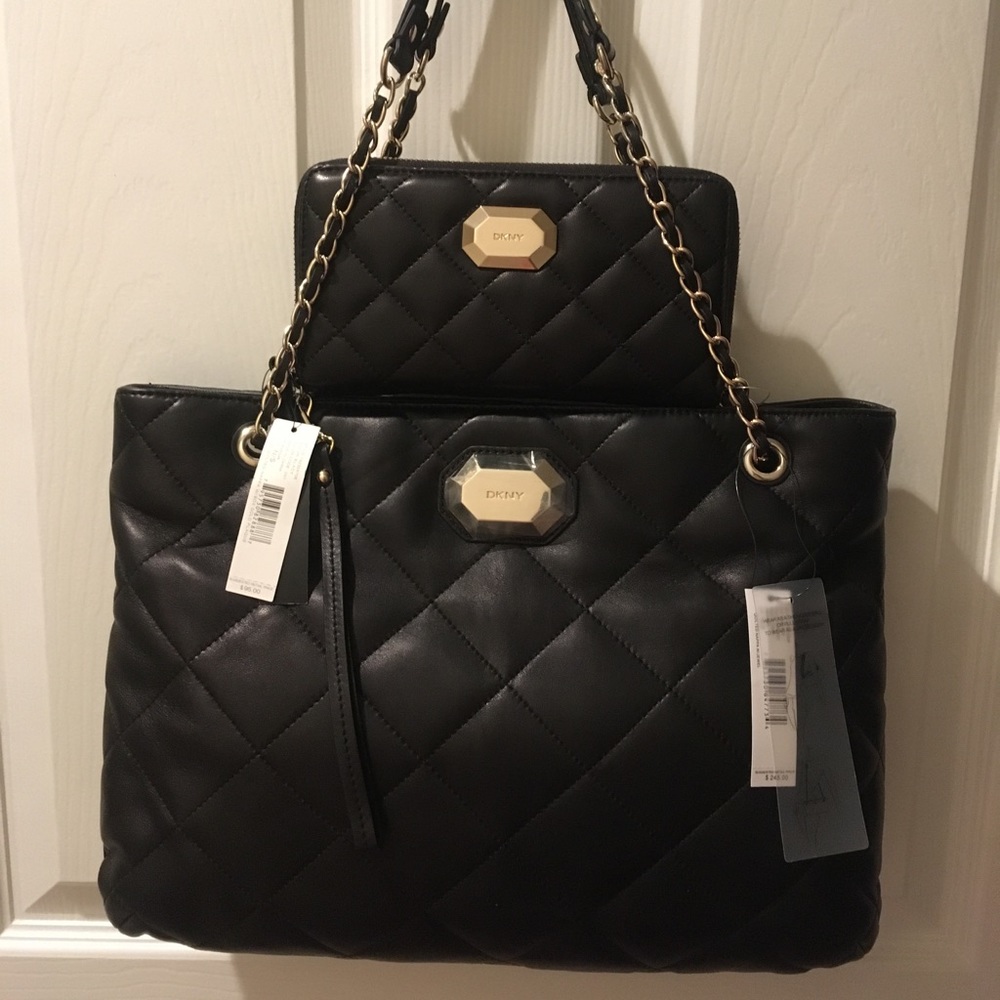 FINAL - NWT DKNY quilted nappa leather set - black